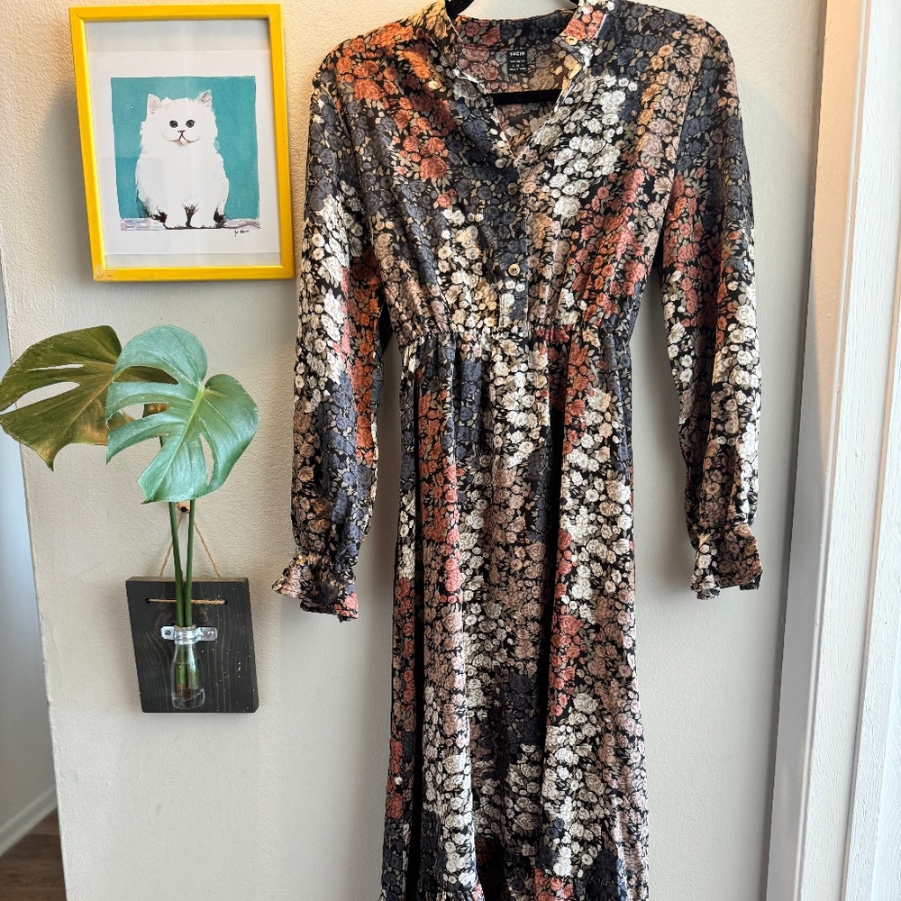 SHEIN FLORAL DRESS 🌼